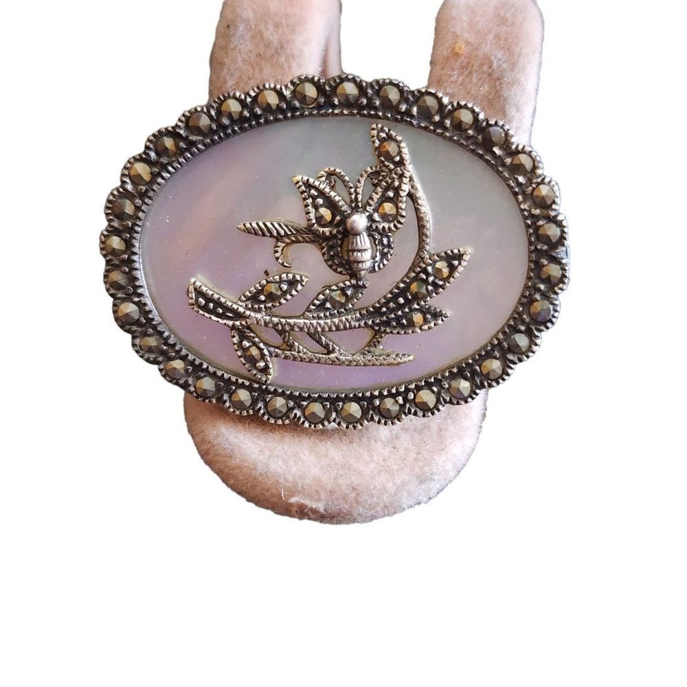 Vintage Sterling Marcasite & Abalone Shell Brooch (A1754)